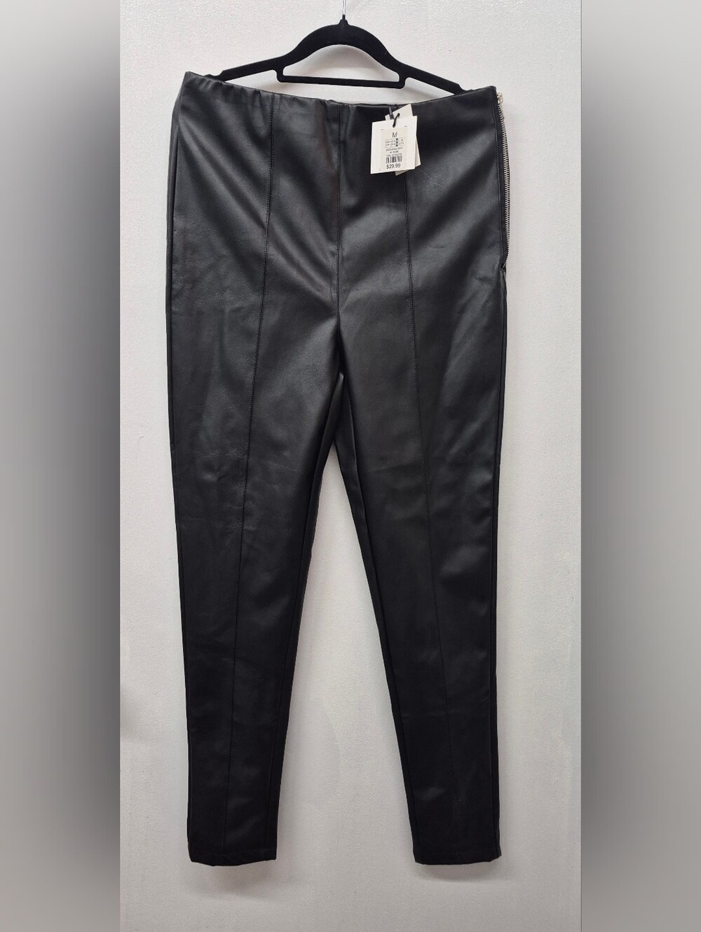 🌼5/$20 Revamped Faux Leather Leggings in Black Size Medium NWT